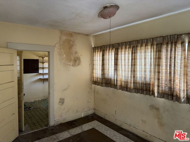316 N Bronson Avenue, Los Angeles, CA 90004