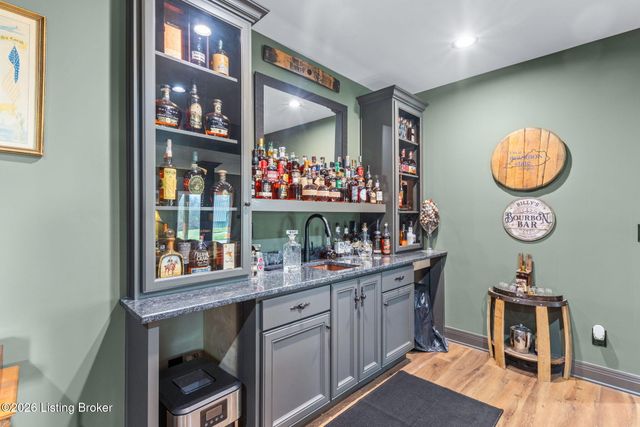 178 Clayleen Way, Taylorsville, KY 40071