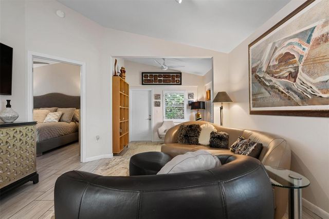 226 CHARTLEY COURT N, Sarasota, FL 34232