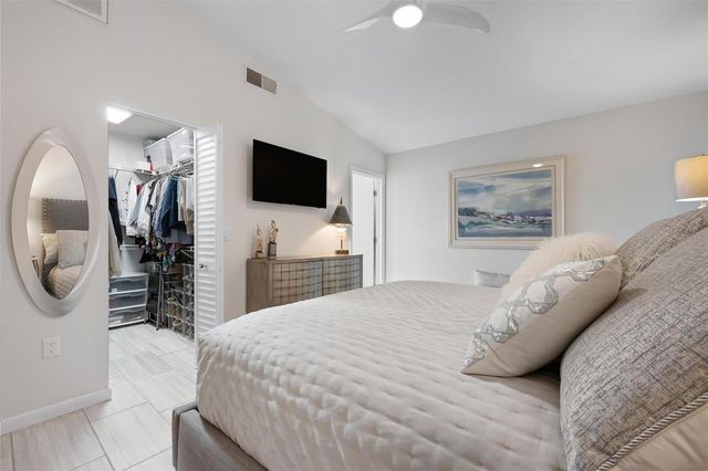 226 CHARTLEY COURT N, Sarasota, FL 34232