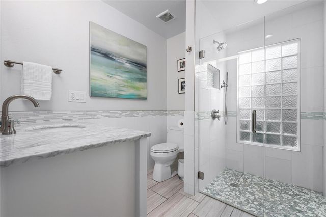 226 CHARTLEY COURT N, Sarasota, FL 34232