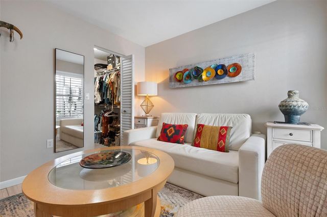 226 CHARTLEY COURT N, Sarasota, FL 34232