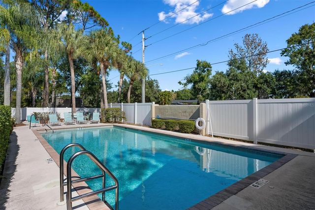 226 CHARTLEY COURT N, Sarasota, FL 34232