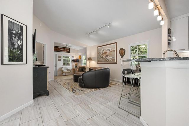 226 CHARTLEY COURT N, Sarasota, FL 34232