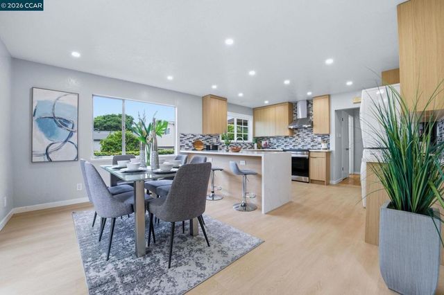 7204 Blake St, El Cerrito, CA 94530