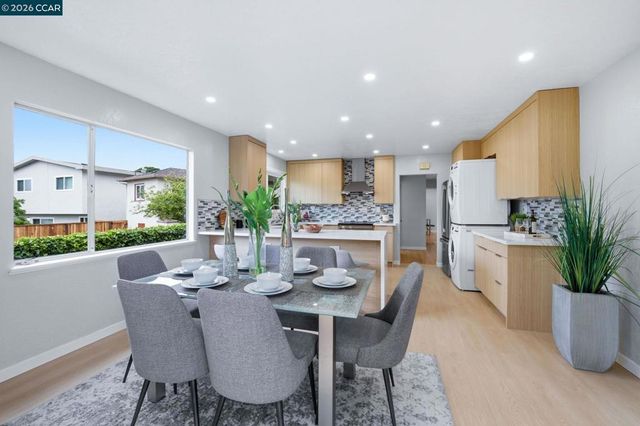 7204 Blake St, El Cerrito, CA 94530