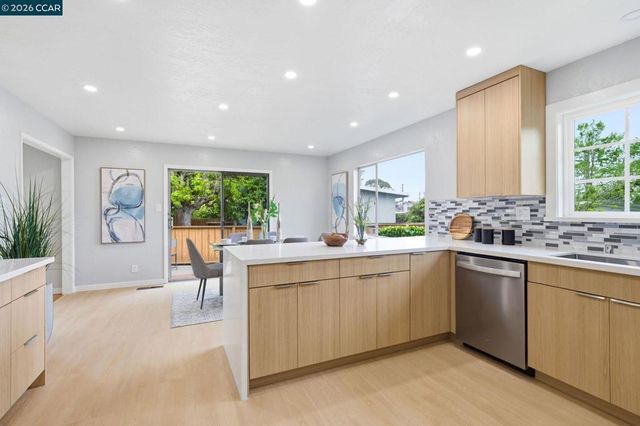 7204 Blake St, El Cerrito, CA 94530