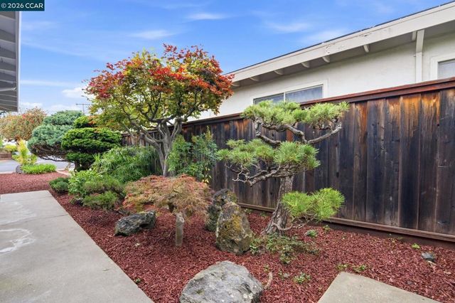 7204 Blake St, El Cerrito, CA 94530