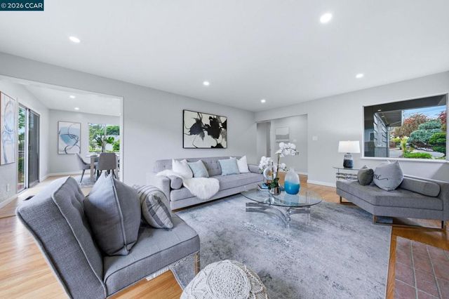 7204 Blake St, El Cerrito, CA 94530