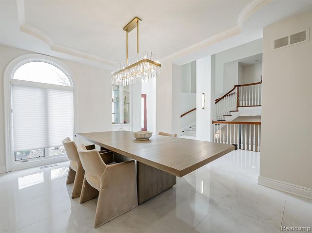 3586 Walnut Brook Drive, Rochester Hills, MI 48309