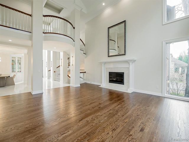 3586 Walnut Brook Drive, Rochester Hills, MI 48309