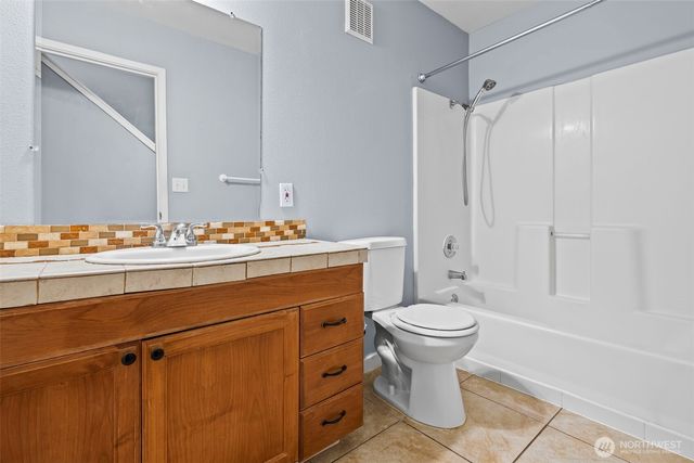 5118 Hunt Street NW, Gig Harbor, WA 98335