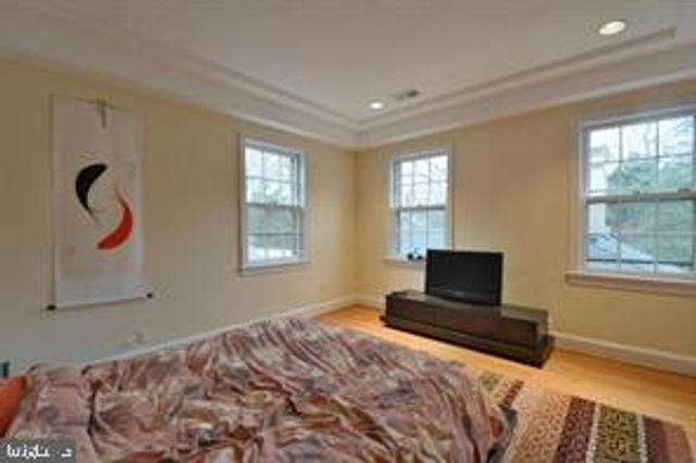 4007 49TH ST NW, Washington, DC 20016