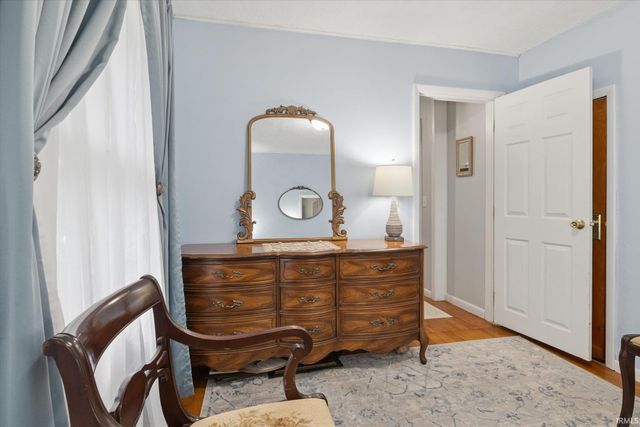 525 S 28th Street, South Bend, IN 46615