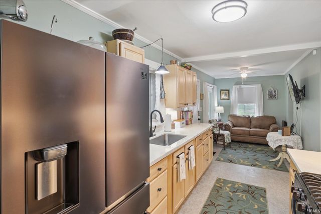 525 S 28th Street, South Bend, IN 46615