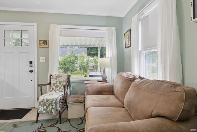 525 S 28th Street, South Bend, IN 46615