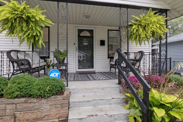 525 S 28th Street, South Bend, IN 46615