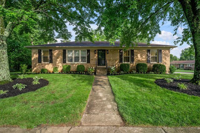 1232 Tishoff Drive, Lexington, KY 40502