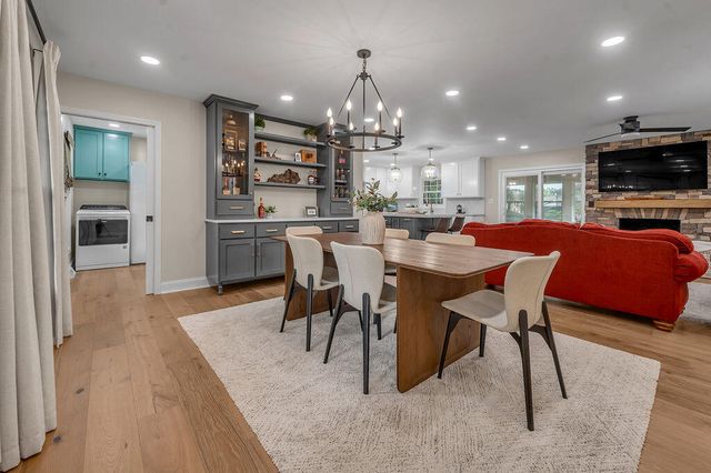 1232 Tishoff Drive, Lexington, KY 40502