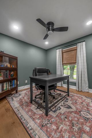 1232 Tishoff Drive, Lexington, KY 40502