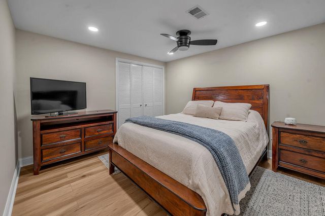 1232 Tishoff Drive, Lexington, KY 40502