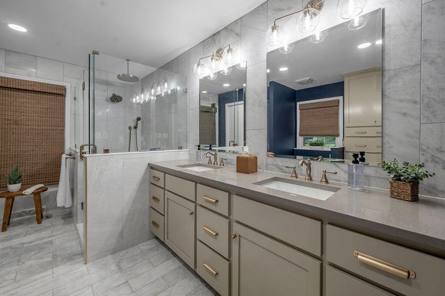 1232 Tishoff Drive, Lexington, KY 40502