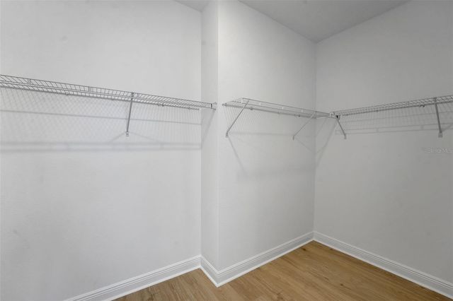 999 FIESTA KEY CIRCLE, Lady Lake, FL 32159