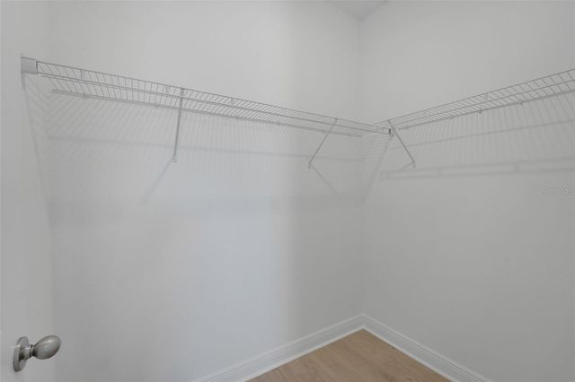 999 FIESTA KEY CIRCLE, Lady Lake, FL 32159