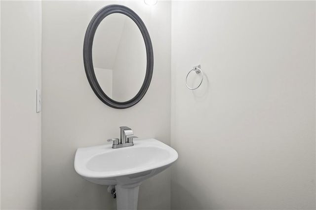 5662 Lawley Drive, Johns Creek, GA 30022