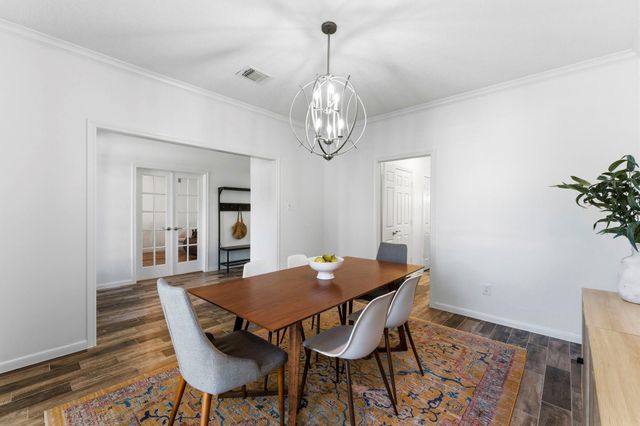 134 Quiet Oak Circle, The Woodlands, TX 77381