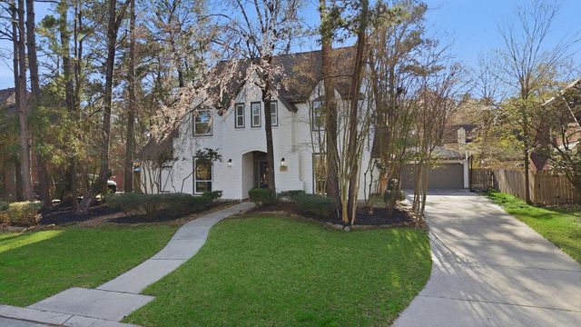 134 Quiet Oak Circle, The Woodlands, TX 77381