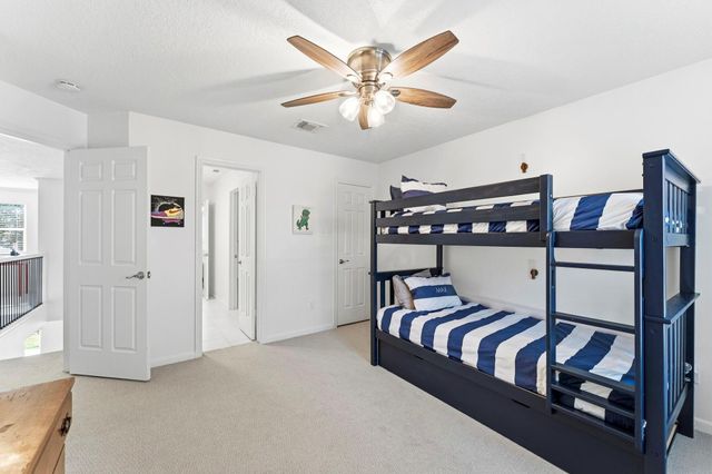 134 Quiet Oak Circle, The Woodlands, TX 77381