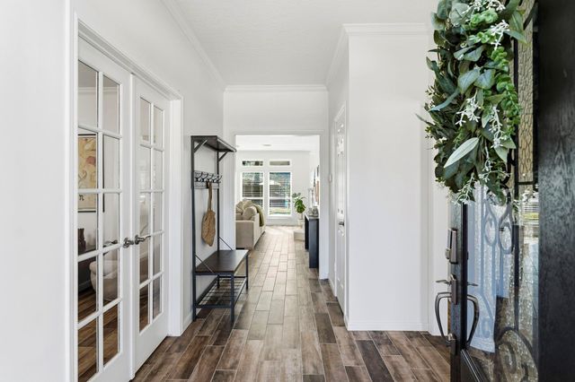 134 Quiet Oak Circle, The Woodlands, TX 77381