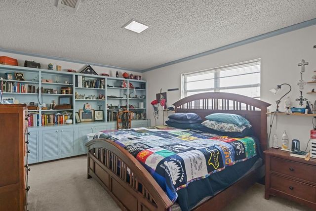 2909 Princeton Ave, Midland, TX 79701