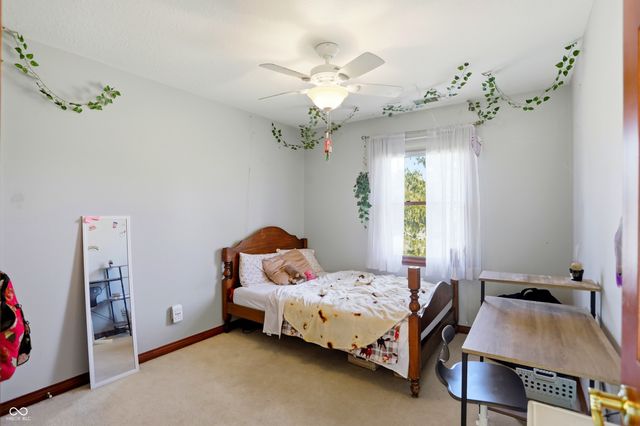 4030 Brockton Manor North Drive, Greenwood, IN 46143