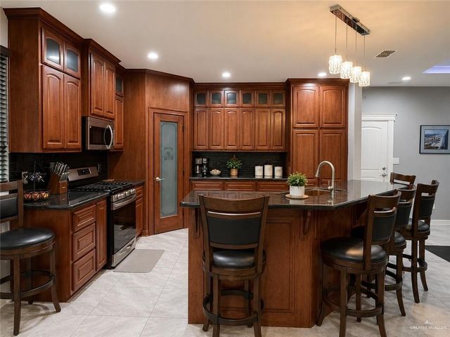 1173 Fairway Lane, Harlingen, TX 78552