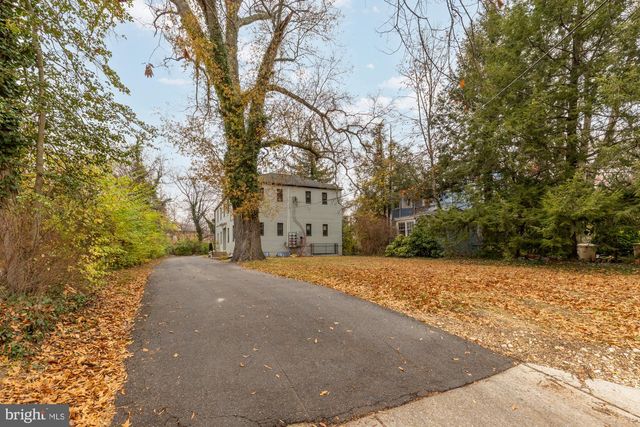 7404 COLUMBIA AVE, College Park, MD 20740