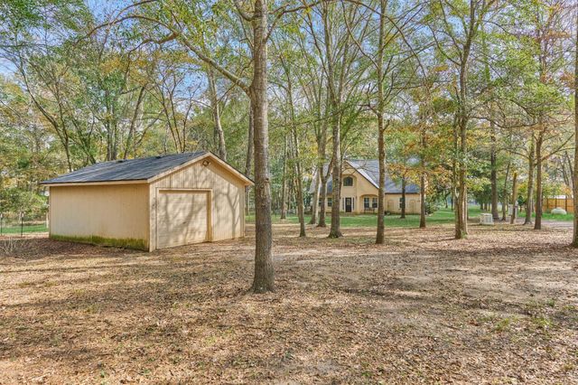 15012 Lake Paula Drive, Willis, TX 77318
