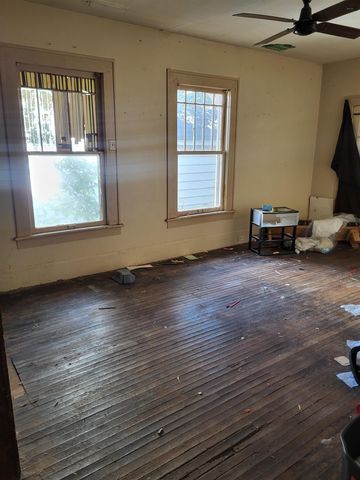 1813 11TH STREET, Wichita Falls, TX 76301