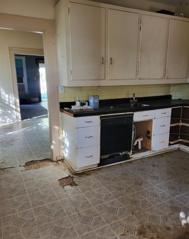 1813 11TH STREET, Wichita Falls, TX 76301