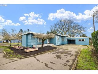 450 Hunsaker Ln, Eugene, OR 97404