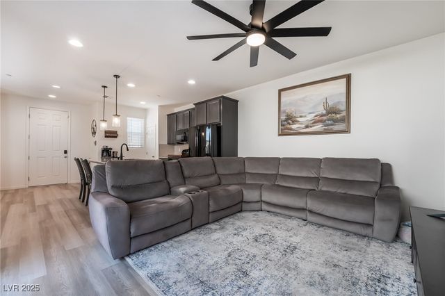 730 Last Dance Place, Henderson, NV 89011