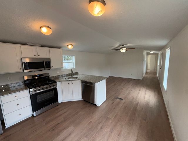 2900 Cranberry Hwy 42, Wareham, MA 02538