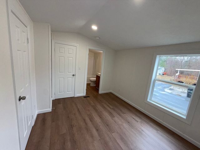 2900 Cranberry Hwy 42, Wareham, MA 02538