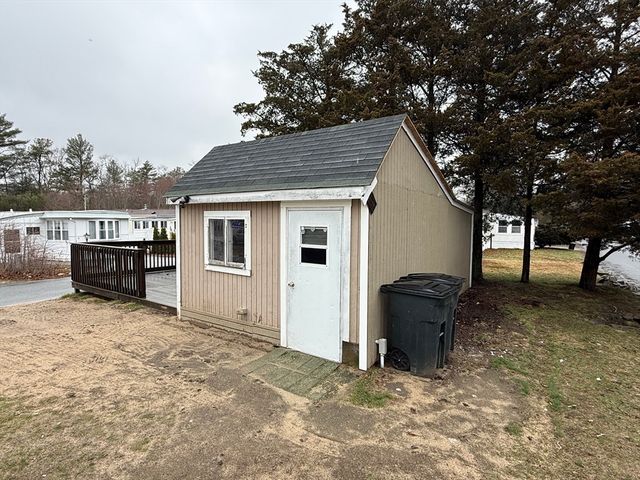 2900 Cranberry Hwy 42, Wareham, MA 02538