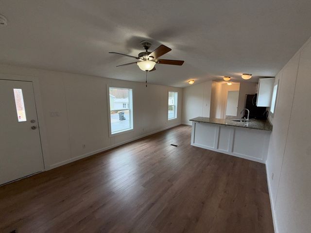 2900 Cranberry Hwy 42, Wareham, MA 02538