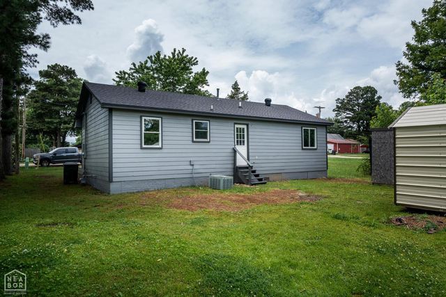 402 Lake Street, Lake City, AR 72437