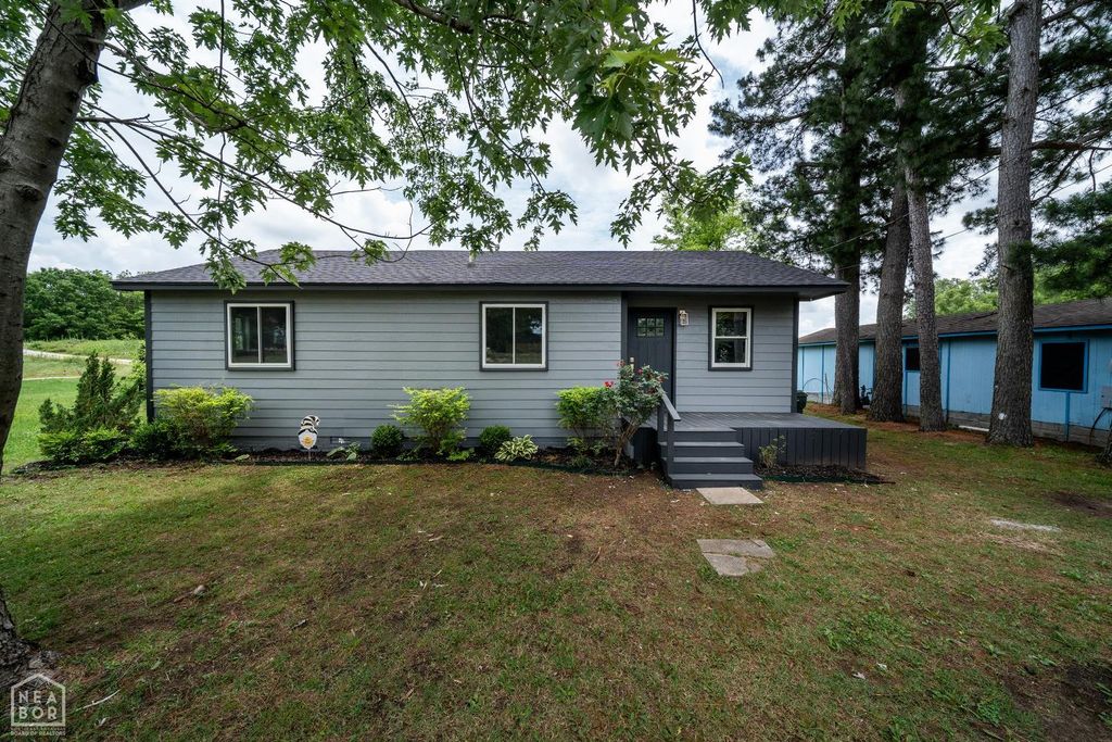 402 Lake Street, Lake City, AR 72437