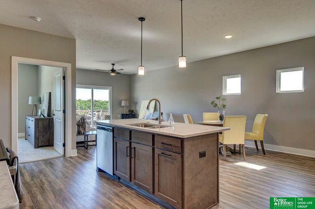 8105 S 177 Street, Omaha, NE 68136