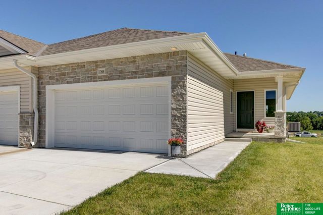 8105 S 177 Street, Omaha, NE 68136